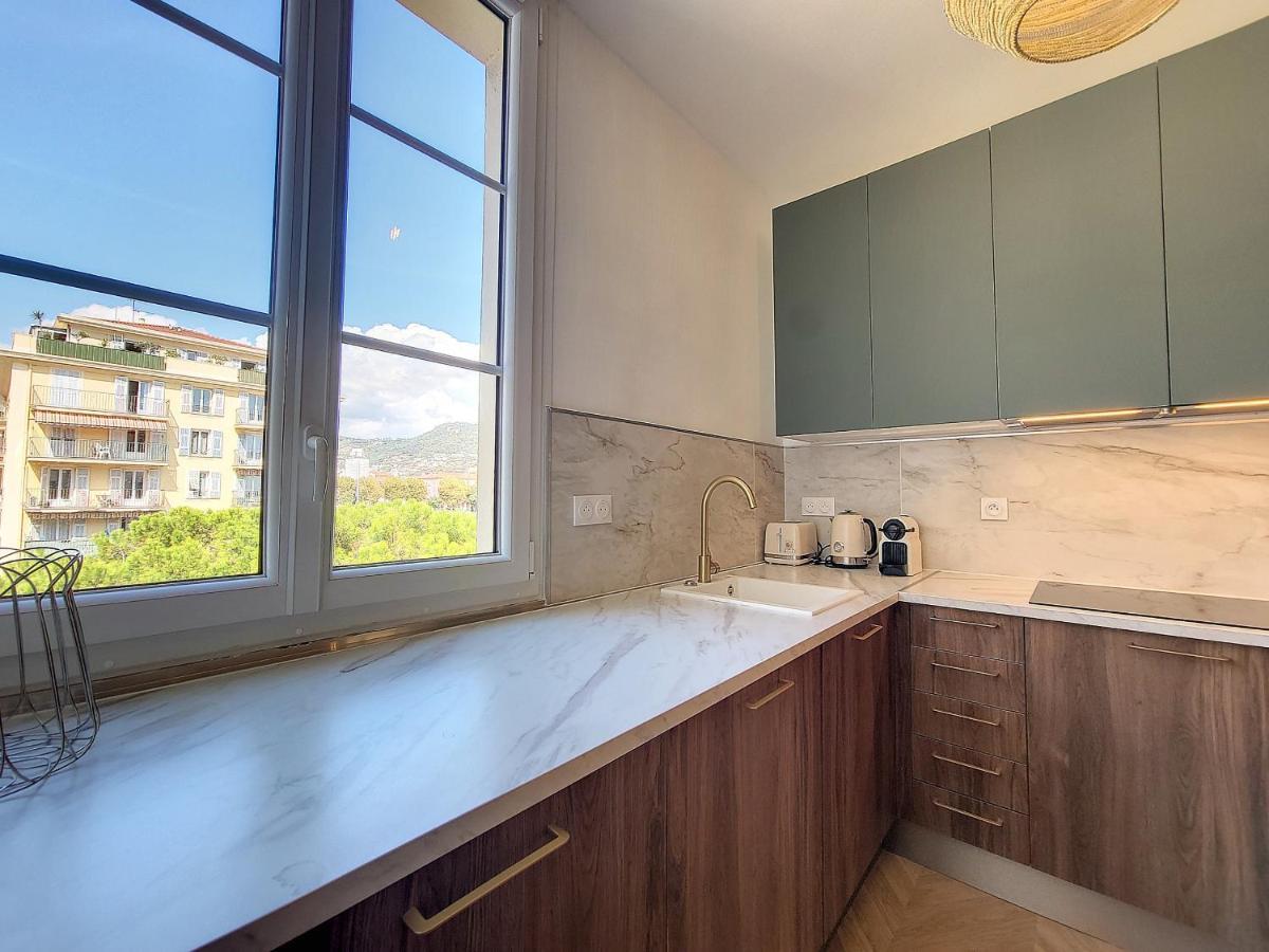 Nestor&jeeves - Port Lympia - Port Area - Close Old Town Apartment *
